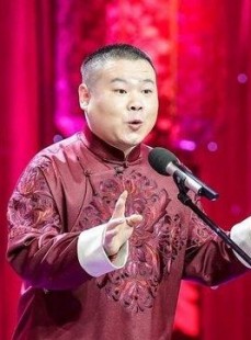 从嫌弃穷小子到巴掌扇醒德云一哥，岳云鹏背后的“狠”妻不简单