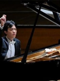 昔日双子星，今日云泥路：郎朗超车李云迪的四个真相