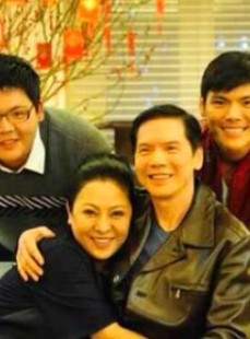 身世之谜缠绕多年，向佑是向太亲生儿子吗，答案其实早有定论