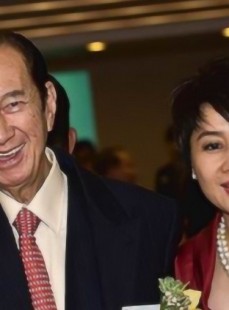赌王何鸿燊四房太太合法之谜：大清律例保驾护航的豪门妻妾群像