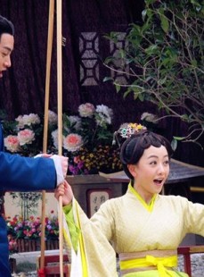 被于正记不清续约次数的女人，凭什么在内娱“懒”了十五年？