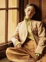 惊鸿一瞥时光之河倪妮复古英伦风镜中美学映画