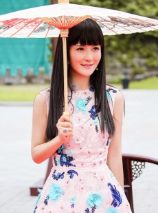 谢娜百变之旅从拳台女侠到水舞精灵的华丽转身