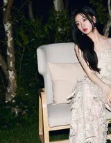 月下仙踪·单依纯夜光白裙秘境写意  第1张