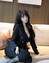 粉肌墨韵：居家光影间的高级感博弈  第6张