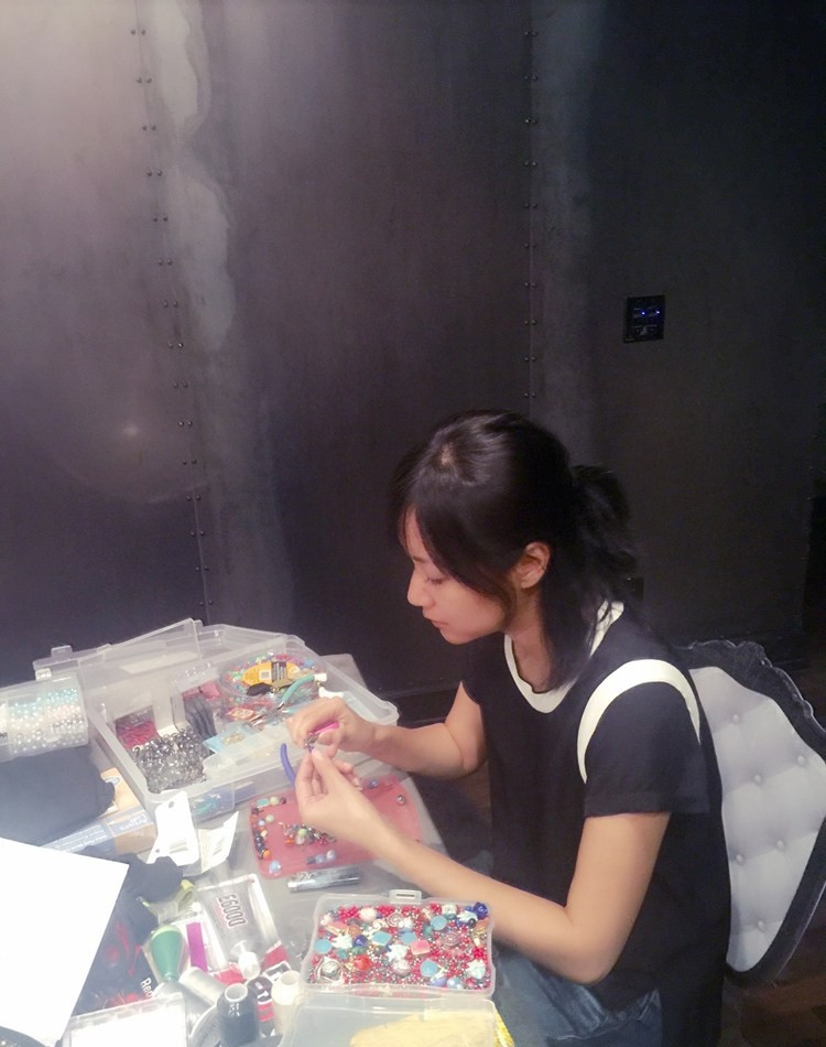 从荧幕女神到手作匠人徐静蕾的指尖年华  第2张