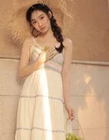 黄昏之约:白裙少女的动人瞬间 第8张 黄昏之约:白裙少女的动人瞬间 第8张
