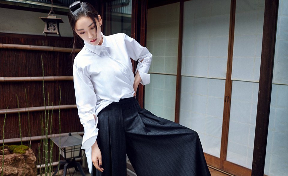 张馨予颠覆柔美形象以中性干练风诠释别样女性魅力  第4张