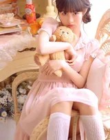 粉色闺房中的齐刘海少女  第3张