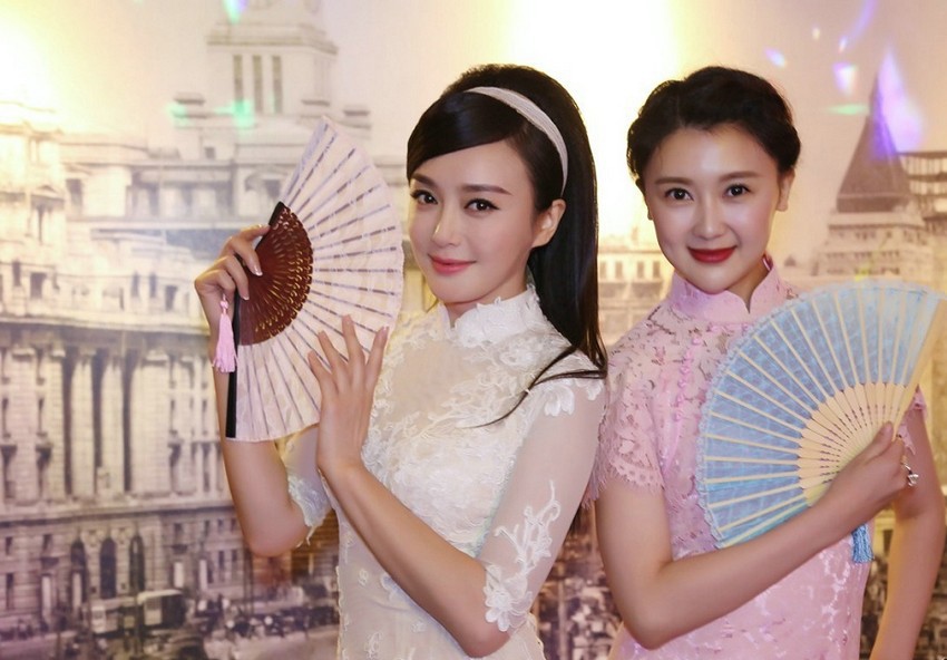 众星锦绣旗袍贺寿宴 秦岚生辰姐妹情深  第1张