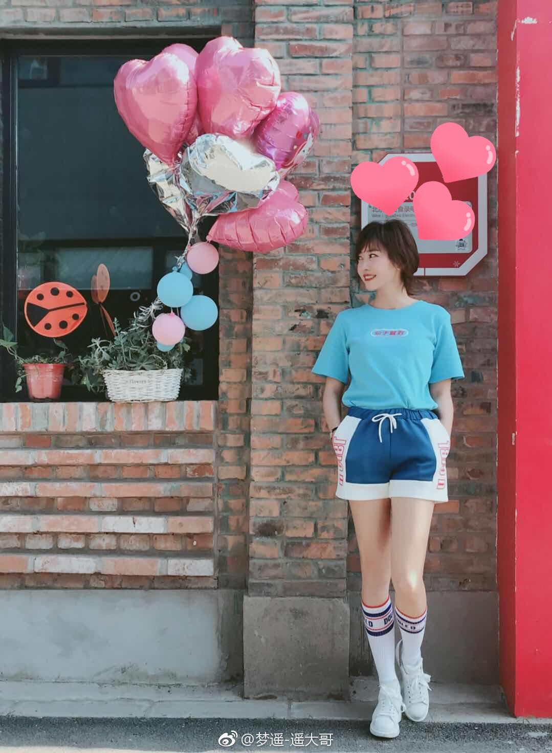 镜头内外的双面绽放：从美食主持到写真镜头下的刘梦遥  第5张