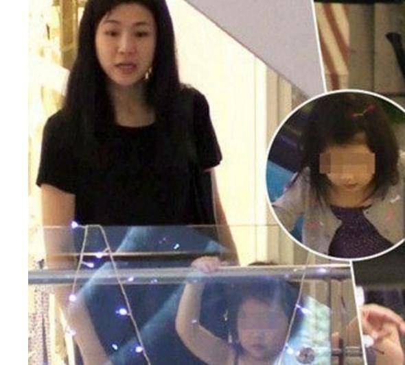 钟汉良谢易桦婚变:隐婚14年净身出户,反噬不止口碑崩塌 第2张 钟汉良谢易桦婚变:隐婚14年净身出户,反噬不止口碑崩塌 第2张