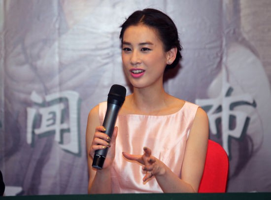 黄圣依离婚后活成大女主！前婆婆态度反转全网热议  第2张