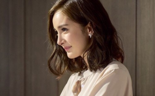# 零绯闻的颜值天花板，她凭什么稳坐韩流女神宝座？  第3张