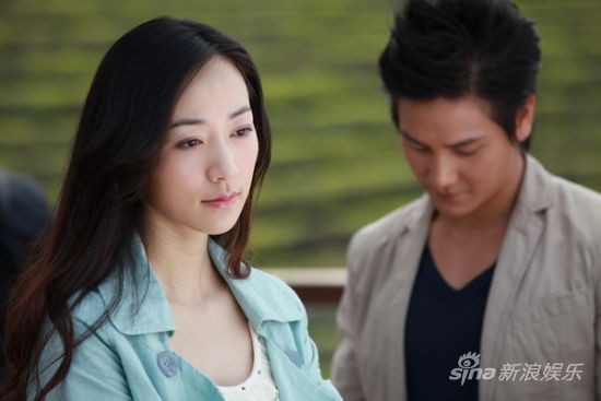 # 韩雪家世简历曝光，娱乐圈“隐形特权”还要演多久？  第1张