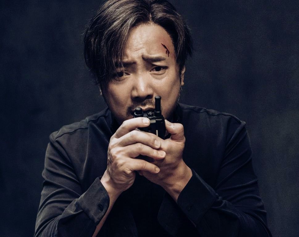 不仅没熬黄，还拿了金马奖影帝，张晋这步棋走对了  第1张