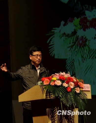 央视名嘴白岩松被解雇？离开聚光灯的他说了句大实话  第3张
