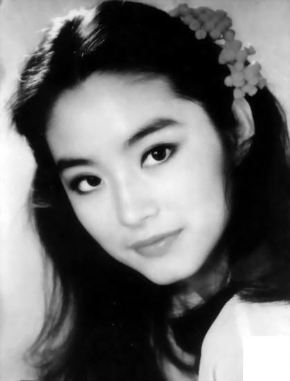 昔日风月片女王，如今甘当家庭主妇  第2张